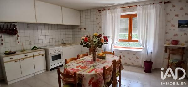 Maison à vendre 5 pièces 215 m² Saint-Pons-de-Thomières