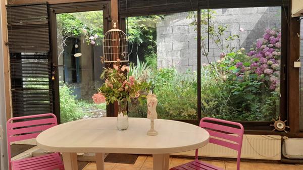 Maison avec très grand jardin située à CHARTRES proche de tout!