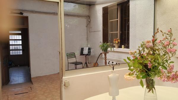 Maison avec très grand jardin située à CHARTRES proche de tout!