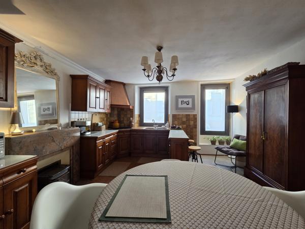 MAISON EN PIERRE A VENDRE 2 CHAMBRES PONTIVY CENTRE (56) BRETAGNE