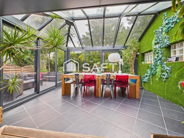 Maison familiale 208 m², sous-sol aménagé, jardin arboré et prestations rares à Viry-Châtillon.