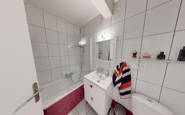 Appartement à vendre    2 pièces • 50,79 m2 Yutz