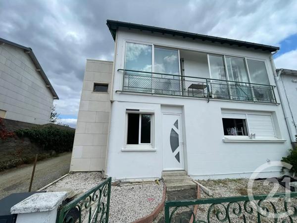 Maison à vendre  6 pièces - 119 m 2   LA ROCHE SUR YON  - 85