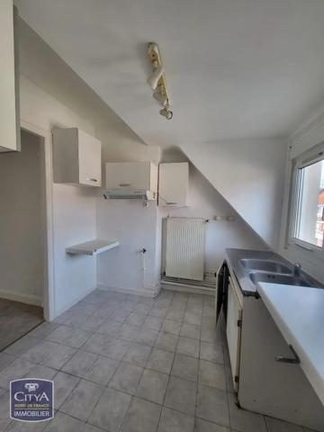 Appartement à louer 3 pièces 55.93m² Saint-Omer (62500)