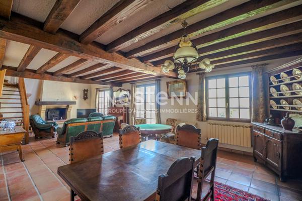 Maison Nevers, proche commerces, climatisation réversible, sous-sol, 4 chambres, 2H30 de Paris