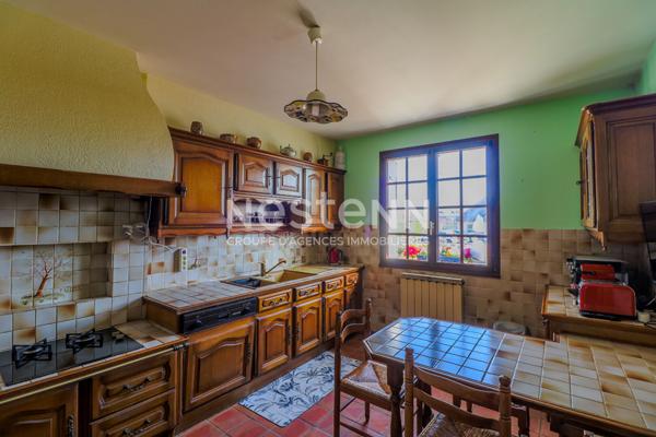 Maison Nevers, proche commerces, climatisation réversible, sous-sol, 4 chambres, 2H30 de Paris