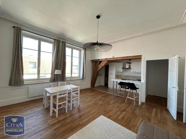 Appartement à louer 1 pièce 41.89m² Besançon (25000)