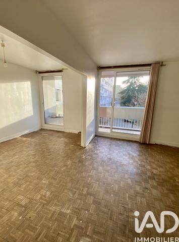 Appartement à vendre 4 pièces 92 m² Saint-Cyr-l'École