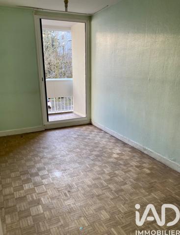 Appartement à vendre 4 pièces 92 m² Saint-Cyr-l'École