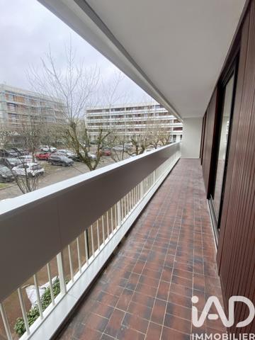 Appartement à vendre 4 pièces 92 m² Saint-Cyr-l'École