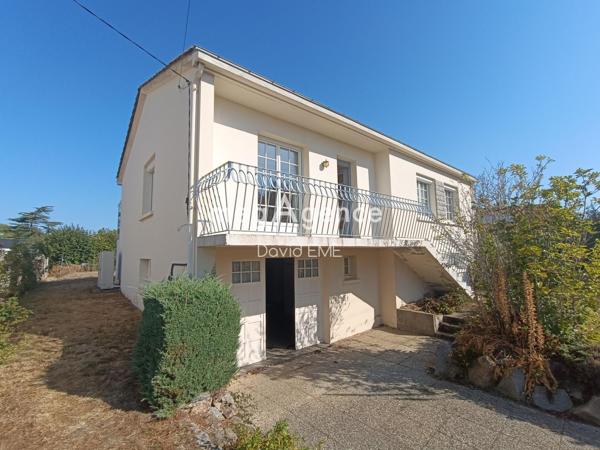 Maison à AIZENAY, 85190 - 8 pièces 111m²