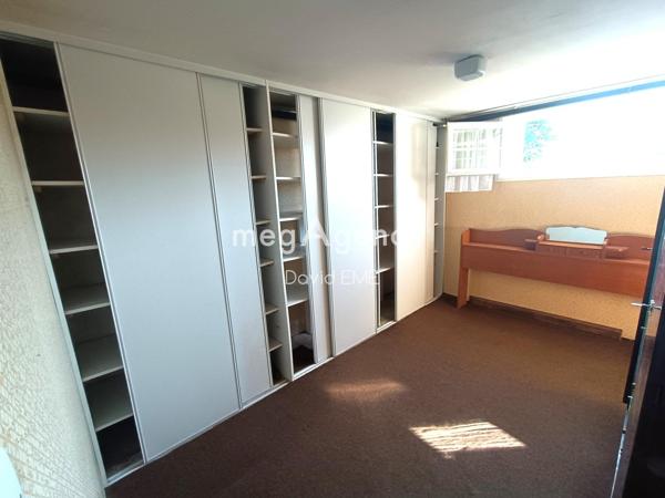 Maison à AIZENAY, 85190 - 8 pièces 111m²