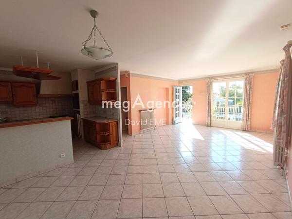 Maison à AIZENAY, 85190 - 8 pièces 111m²