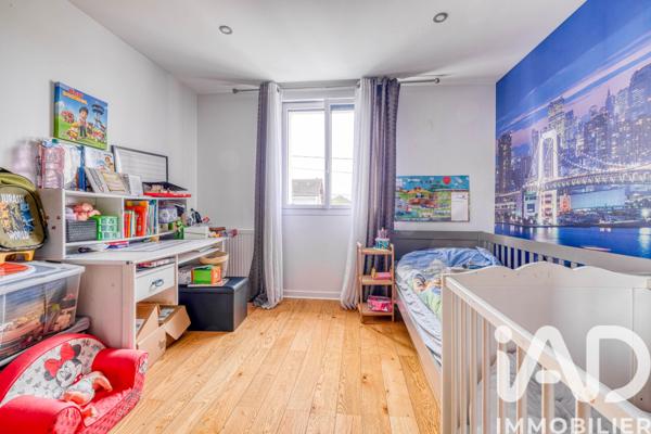 Maison à vendre 10 pièces 283 m² Gagny