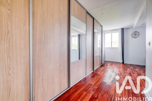 Maison à vendre 10 pièces 283 m² Gagny