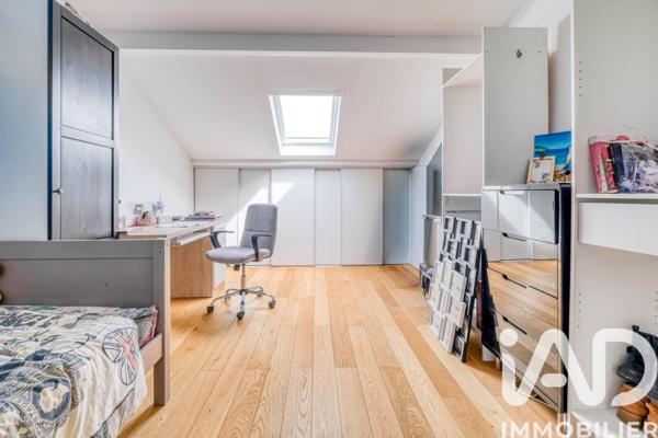 Maison à vendre 10 pièces 283 m² Gagny