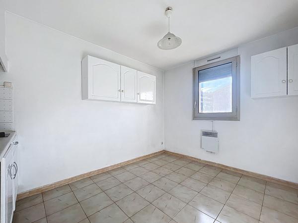 A vendre : appartement T2 de 28m2 Sainte-Anne 13008 Marseille