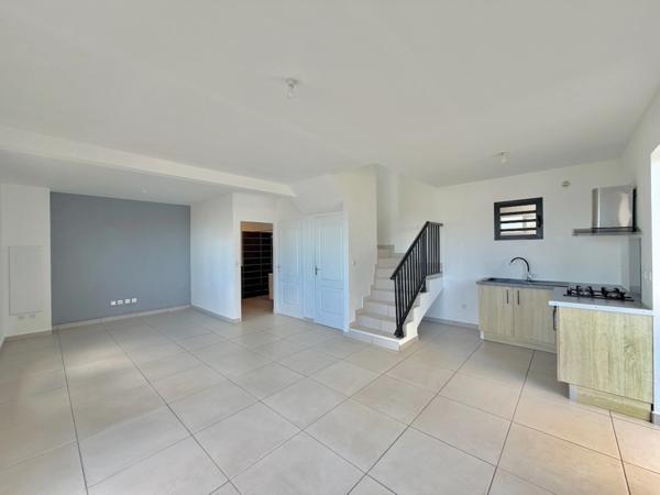 À VENDRE – Villa T3/4 récente à La Rivière Saint-Louis 97421