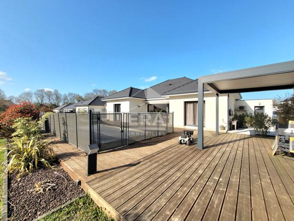 LOCATION - ARTIGUELOUVE  : Maison T5 de 140m² au calme avec jardin et piscine