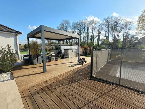 LOCATION - ARTIGUELOUVE  : Maison T5 de 140m² au calme avec jardin et piscine