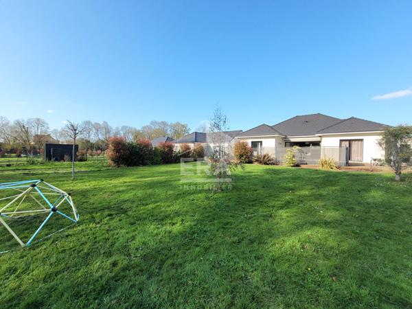LOCATION - ARTIGUELOUVE  : Maison T5 de 140m² au calme avec jardin et piscine
