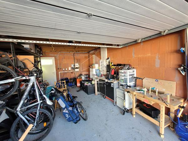 LOCATION - ARTIGUELOUVE  : Maison T5 de 140m² au calme avec jardin et piscine