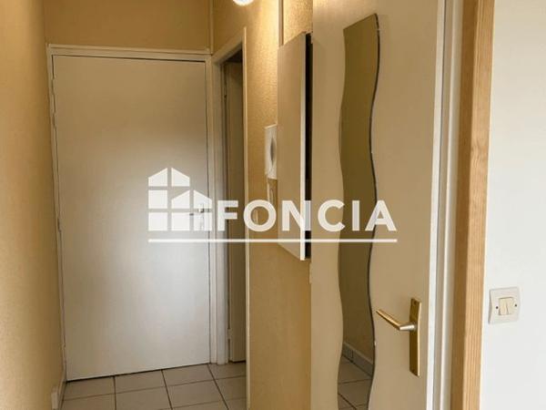 Location Studio 18.4 m² - 4 AVENUE DE VILLEMEJAN Pessac 33600