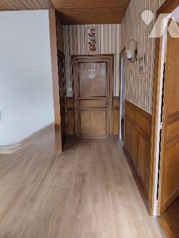 MAISON  TROIS CHAMRES/JARDIN/GARAGE