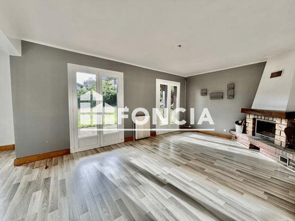 À vendre Maison 3 pièces 76 m² - ÉVeux 69210