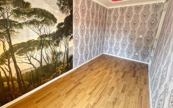 Appartement à vendre    2 pièces • 24,69 m2 Aubervilliers