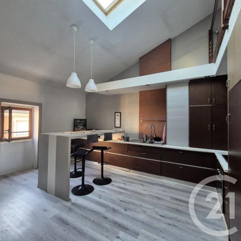 Appartement F5 à vendre  5 pièces - 83,36 m2 ROANNE - 42