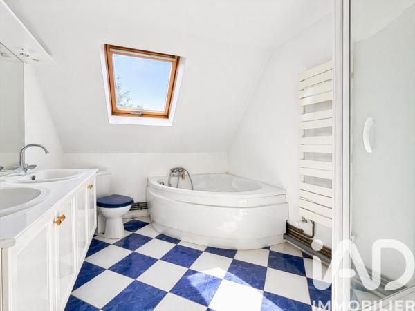 Maison à vendre 7 pièces 180 m² Angicourt