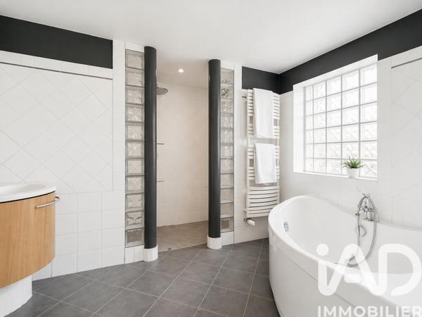 Maison à vendre 7 pièces 180 m² Angicourt