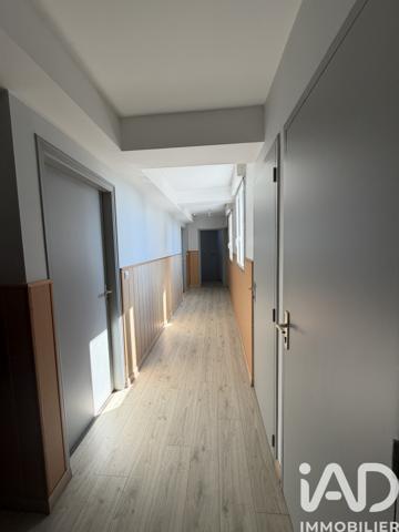 Immeuble à vendre 450 m² Plomodiern