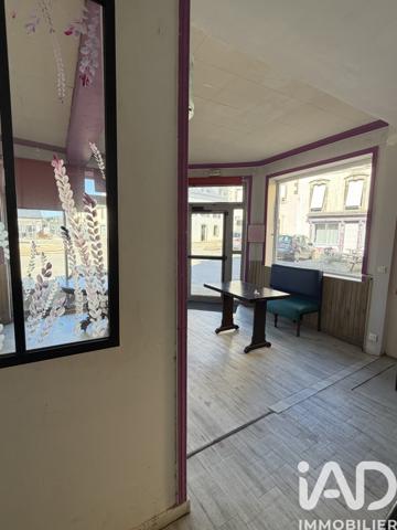 Immeuble à vendre 450 m² Plomodiern