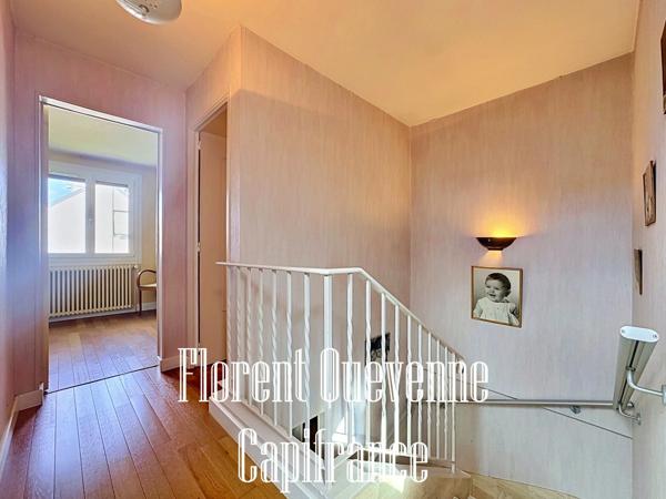 Maison familiale de 5 chambres avec sous-sol complet et jardin clos – Saint-Germain-la-Blanche-Herbe