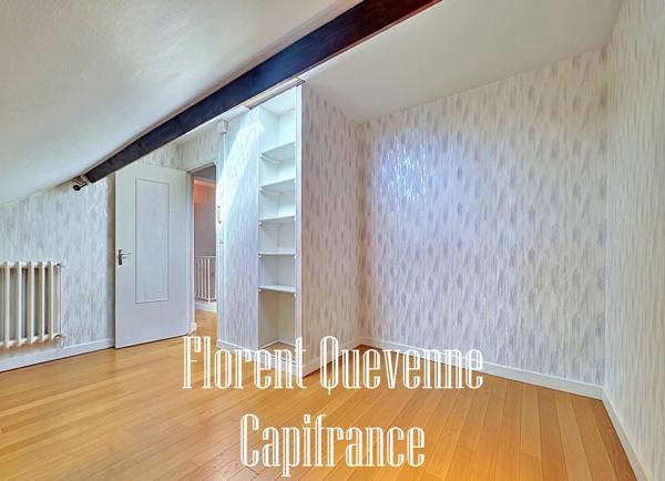 Maison familiale de 5 chambres avec sous-sol complet et jardin clos – Saint-Germain-la-Blanche-Herbe