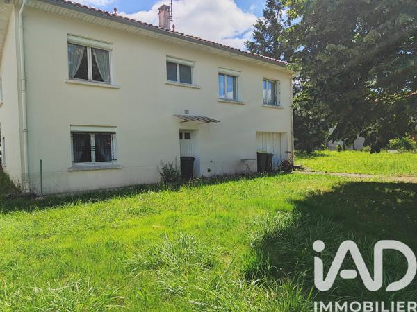 Maison à vendre 5 pièces 90 m² Terres-de-Haute-Charente