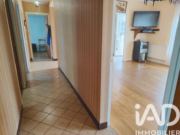 Maison à vendre 5 pièces 90 m² Terres-de-Haute-Charente