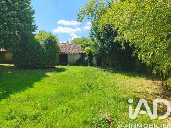 Maison à vendre 5 pièces 90 m² Terres-de-Haute-Charente