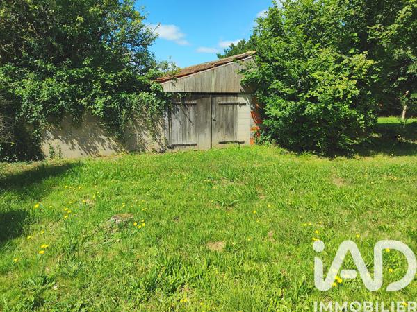 Maison à vendre 5 pièces 90 m² Terres-de-Haute-Charente