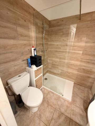 Maison à NARBONNE, 11100 - 7 pièces 300m²