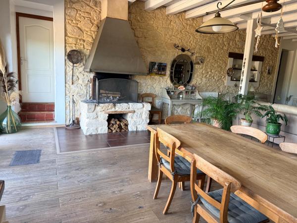 Maison à NARBONNE, 11100 - 7 pièces 300m²