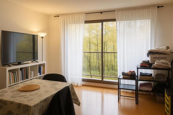 2 pièces avec balcon  – Paris 20