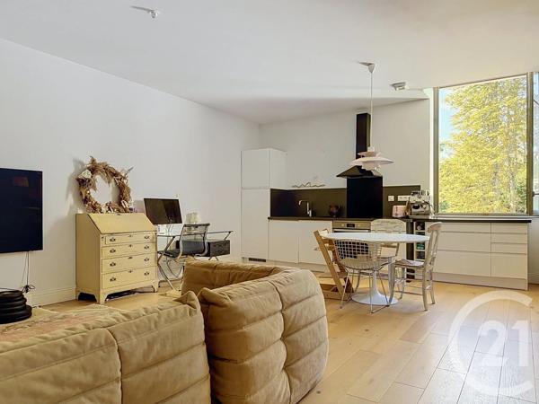 Appartement à vendre  4 pièces - 84,80 m 2   CHAMPAGNE AU MONT D OR  - 69