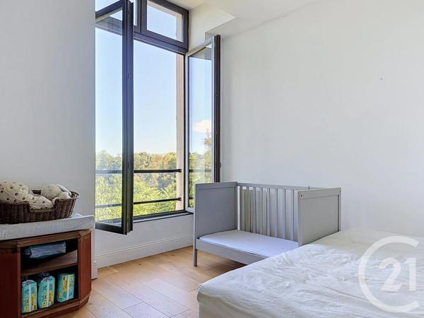 Appartement à vendre  4 pièces - 84,80 m 2   CHAMPAGNE AU MONT D OR  - 69