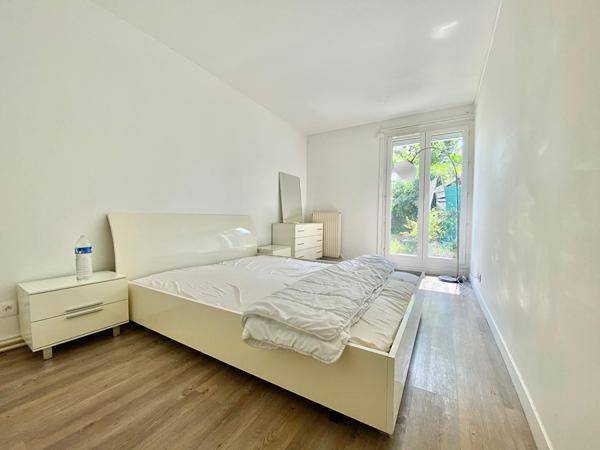 Appartement Fontenay Le Fleury 2 pièce(s) 57.70 m2