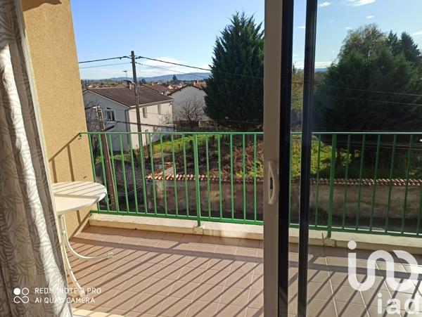 Appartement 3 pièces de 73 m² à Sury-le-Comtal (42450)