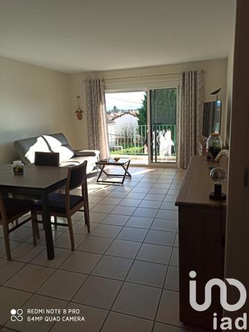 Appartement 3 pièces de 73 m² à Sury-le-Comtal (42450)