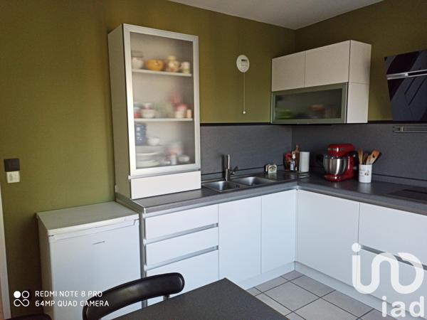 Appartement 3 pièces de 73 m² à Sury-le-Comtal (42450)